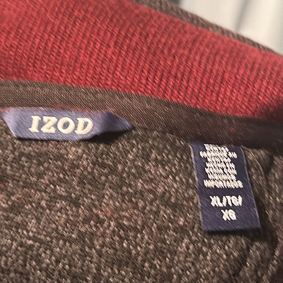 NWOT men’s Izod sweatshirt - Picture 5 of 5